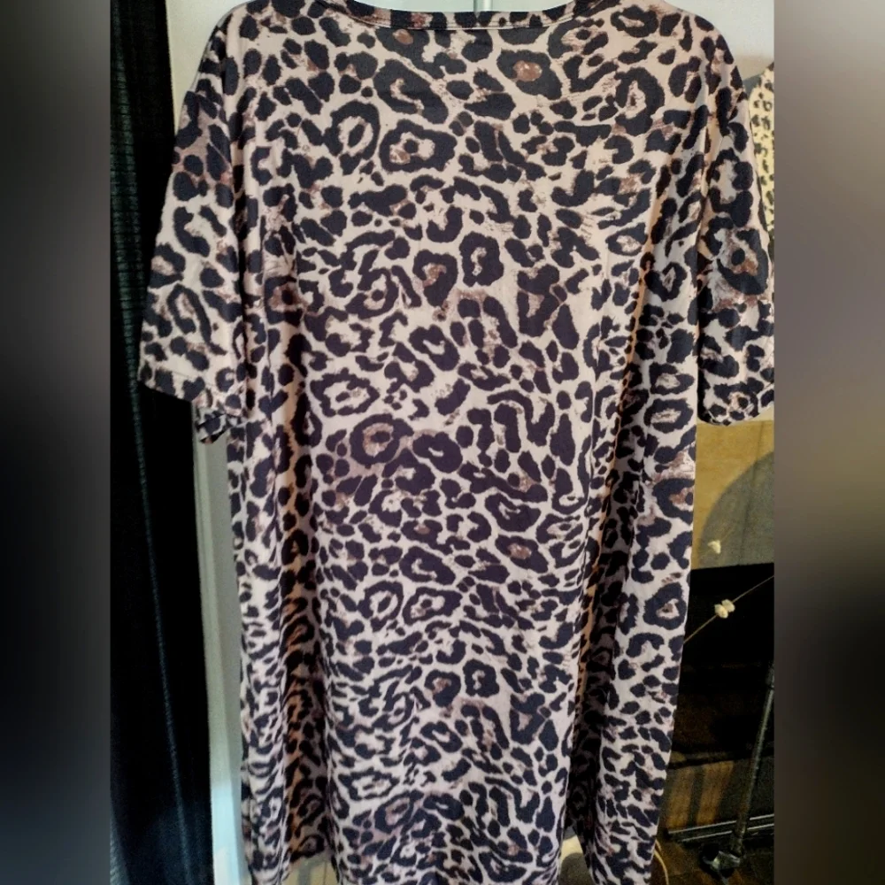Animal print Lounger Nightshirt NWOT size 3X - Picture 6 of 7